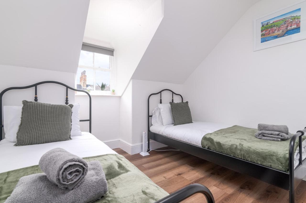 Whitby Heights Apartment Ngoại thất bức ảnh