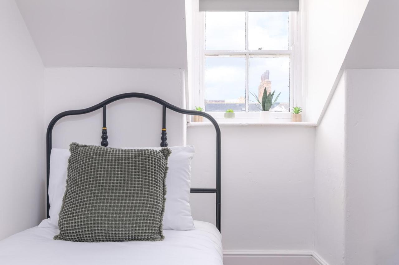 Whitby Heights Apartment Ngoại thất bức ảnh